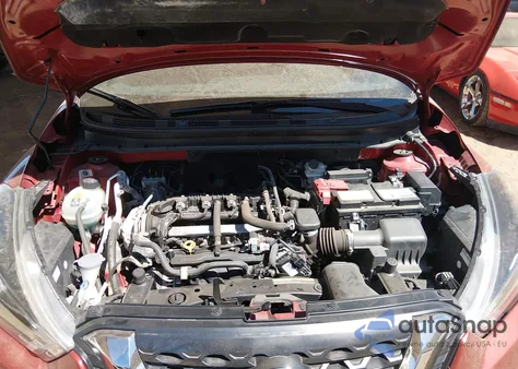 2018 Nissan Kicks Sr из США, поврежденный, VIN 3N1CP5CU9JL527014